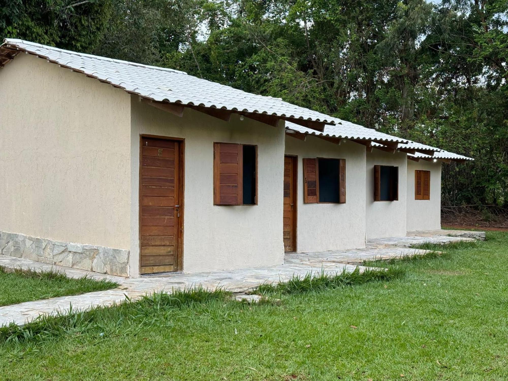 Pousada Verde Do Mato Pirenopolis Exterior photo